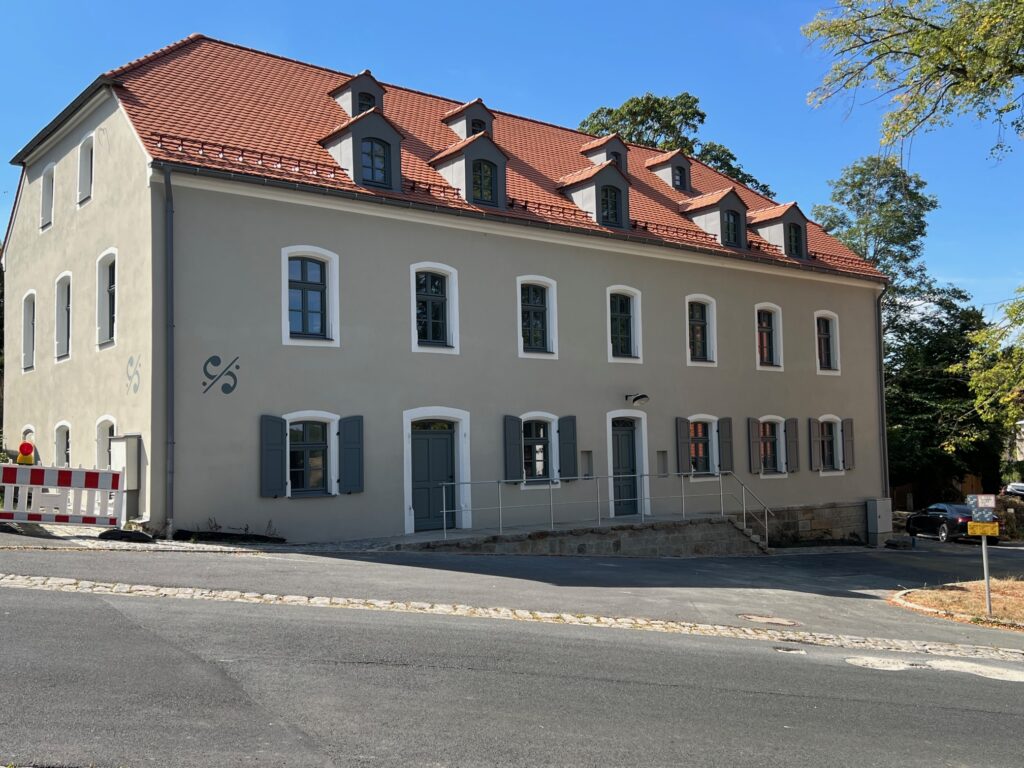 Schönauerhaus Hohenberg: Außenansicht